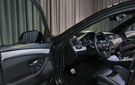 BMW 5 серия, 2014 год, 1 799 000 рублей, 9 фотография