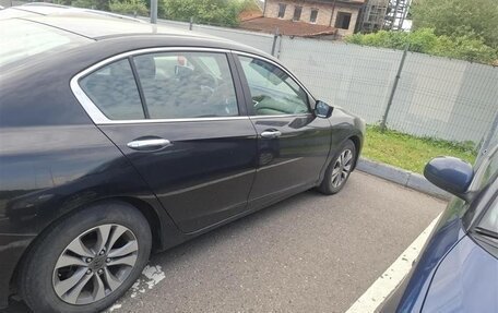 Honda Accord IX рестайлинг, 2014 год, 1 300 000 рублей, 2 фотография