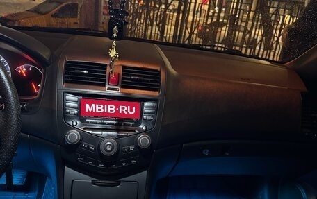 Honda Accord VII рестайлинг, 2007 год, 900 000 рублей, 13 фотография