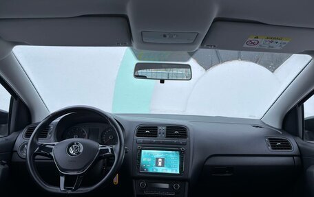 Volkswagen Polo VI (EU Market), 2016 год, 1 290 000 рублей, 21 фотография