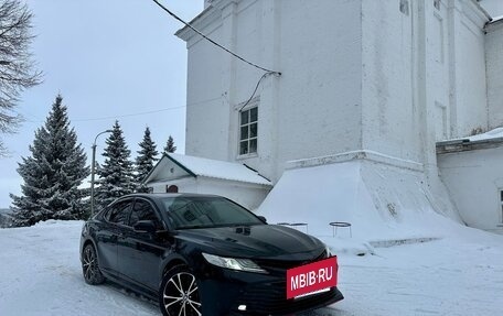 Toyota Camry, 2020 год, 2 850 000 рублей, 7 фотография