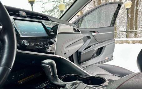 Toyota Camry, 2020 год, 2 850 000 рублей, 33 фотография