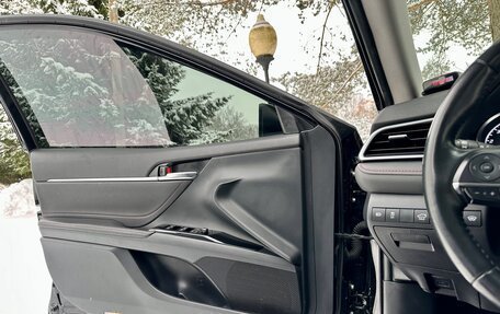 Toyota Camry, 2020 год, 2 850 000 рублей, 32 фотография