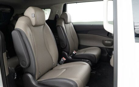 KIA Carnival, 2025 год, 5 698 999 рублей, 7 фотография