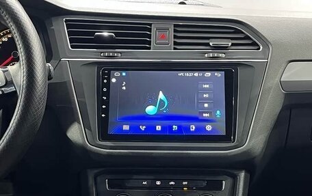 Volkswagen Tiguan II, 2022 год, 2 283 000 рублей, 11 фотография