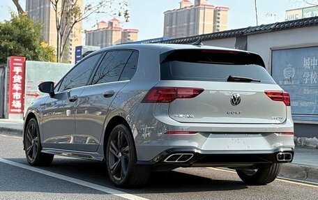 Volkswagen Golf VIII, 2022 год, 2 164 000 рублей, 6 фотография