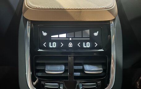 Volvo XC90 II рестайлинг, 2025 год, 10 904 000 рублей, 9 фотография