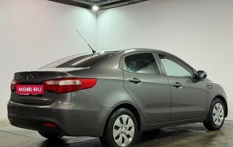 KIA Rio III рестайлинг, 2011 год, 660 000 рублей, 3 фотография