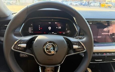 Skoda Octavia IV, 2022 год, 1 800 008 рублей, 5 фотография