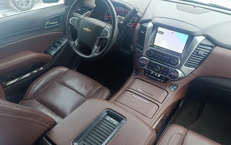 Chevrolet Tahoe IV, 2015 год, 3 200 000 рублей, 12 фотография