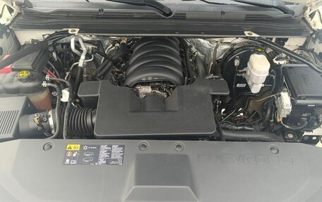 Chevrolet Tahoe IV, 2015 год, 3 200 000 рублей, 26 фотография