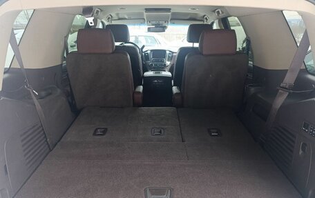 Chevrolet Tahoe IV, 2015 год, 3 200 000 рублей, 25 фотография