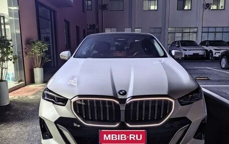 BMW 5 серия, 2025 год, 5 850 777 рублей, 1 фотография
