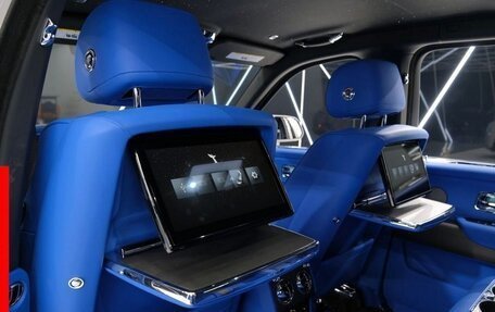 Rolls-Royce Cullinan, 2025 год, 61 957 280 рублей, 36 фотография