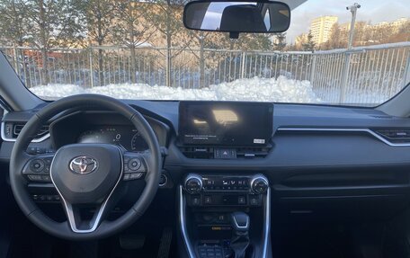 Toyota RAV4, 2025 год, 4 166 000 рублей, 9 фотография