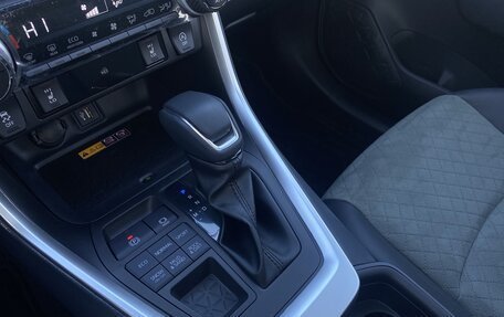 Toyota RAV4, 2025 год, 4 166 000 рублей, 19 фотография