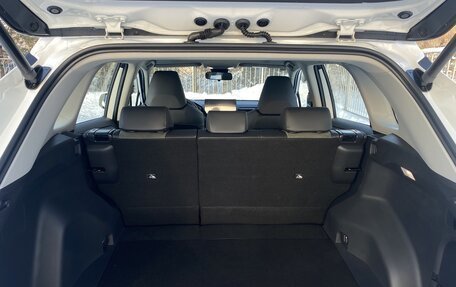 Toyota RAV4, 2025 год, 4 166 000 рублей, 21 фотография