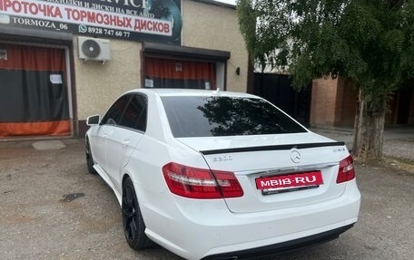 Mercedes-Benz E-Класс, 2012 год, 1 470 000 рублей, 4 фотография