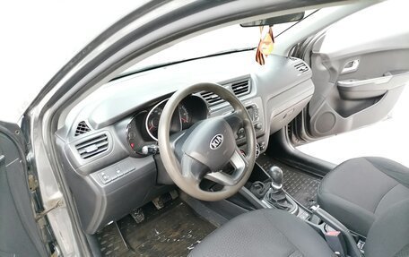 KIA Rio III рестайлинг, 2013 год, 700 000 рублей, 8 фотография