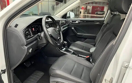 Volkswagen T-Roc I, 2022 год, 1 350 190 рублей, 18 фотография