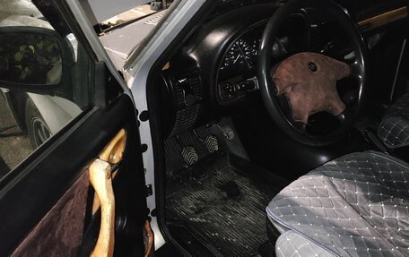 ГАЗ 31105 «Волга», 2005 год, 220 000 рублей, 5 фотография