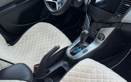 Chevrolet Cruze II, 2012 год, 800 000 рублей, 12 фотография