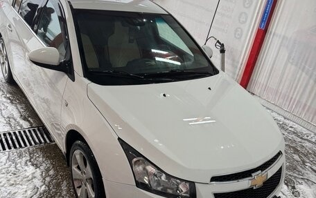 Chevrolet Cruze II, 2012 год, 800 000 рублей, 10 фотография