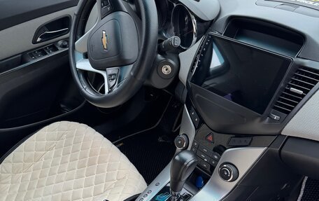 Chevrolet Cruze II, 2012 год, 800 000 рублей, 14 фотография