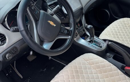 Chevrolet Cruze II, 2012 год, 800 000 рублей, 15 фотография