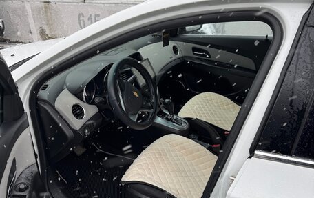 Chevrolet Cruze II, 2012 год, 800 000 рублей, 17 фотография