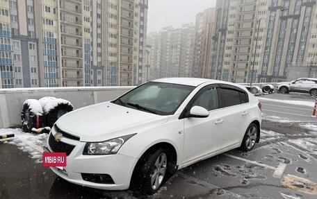 Chevrolet Cruze II, 2012 год, 800 000 рублей, 26 фотография