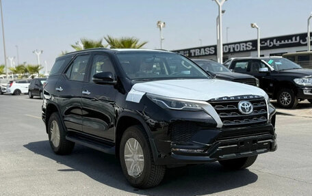 Toyota Fortuner II, 2025 год, 6 800 000 рублей, 3 фотография