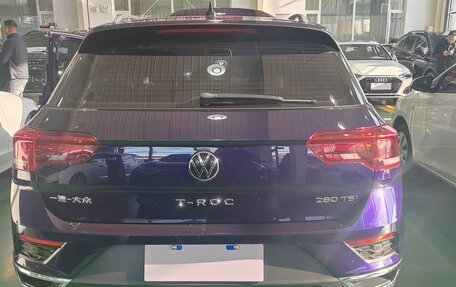 Volkswagen T-Roc I, 2022 год, 1 670 000 рублей, 4 фотография