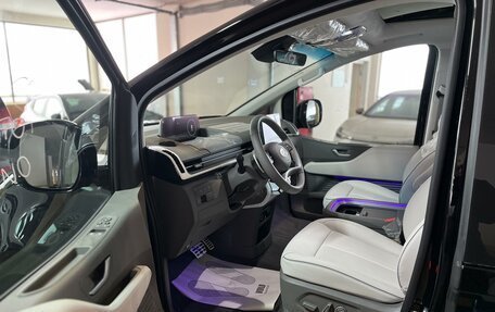 Hyundai Staria, 2025 год, 7 999 000 рублей, 5 фотография