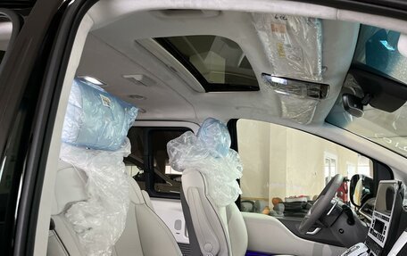 Hyundai Staria, 2025 год, 7 999 000 рублей, 18 фотография