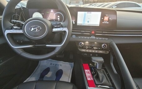 Hyundai Avante, 2022 год, 1 860 000 рублей, 5 фотография