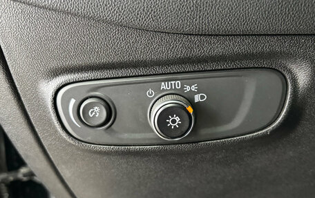 Chevrolet Equinox III, 2018 год, 2 099 000 рублей, 13 фотография