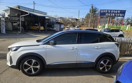 Peugeot 3008 II, 2021 год, 1 580 000 рублей, 3 фотография
