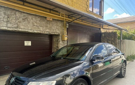 Volkswagen Phaeton I рестайлинг, 2003 год, 560 000 рублей, 2 фотография