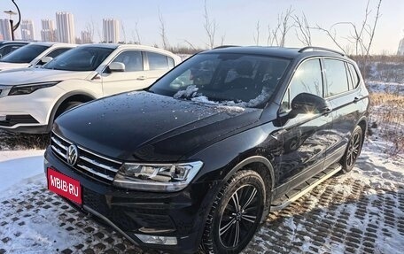 Volkswagen Tiguan II, 2021 год, 2 243 000 рублей, 1 фотография