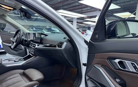 BMW 3 серия, 2024 год, 3 274 069 рублей, 16 фотография