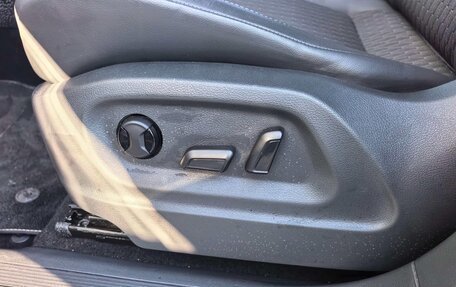 Volkswagen Tiguan II, 2021 год, 2 243 000 рублей, 12 фотография