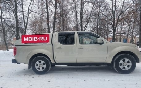 Nissan Navara (Frontier), 2011 год, 1 990 000 рублей, 7 фотография
