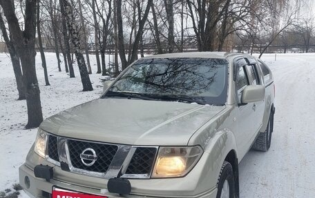 Nissan Navara (Frontier), 2011 год, 1 990 000 рублей, 2 фотография