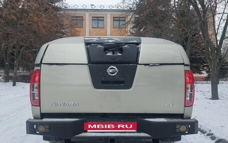 Nissan Navara (Frontier), 2011 год, 1 990 000 рублей, 5 фотография