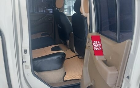 Nissan Navara (Frontier), 2011 год, 1 990 000 рублей, 22 фотография