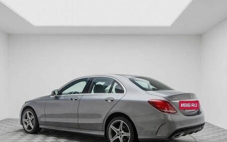 Mercedes-Benz C-Класс, 2017 год, 3 050 000 рублей, 6 фотография