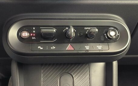 MINI Hatch, 2024 год, 5 150 000 рублей, 14 фотография