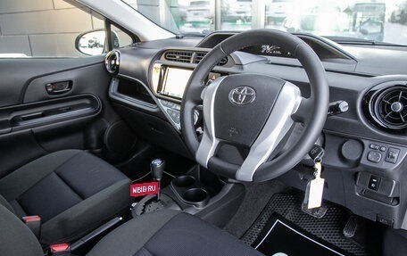 Toyota Aqua I, 2015 год, 787 000 рублей, 13 фотография