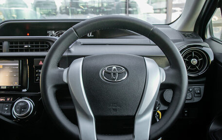 Toyota Aqua I, 2015 год, 787 000 рублей, 17 фотография